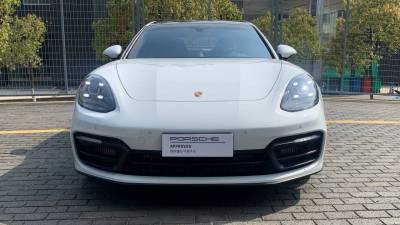 Panamera 铂金版